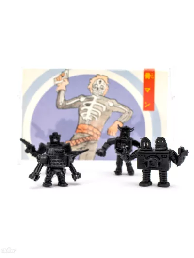 Pachi Bots "The Deadly Rays of Death" Namakeshi Cassette Dark Set